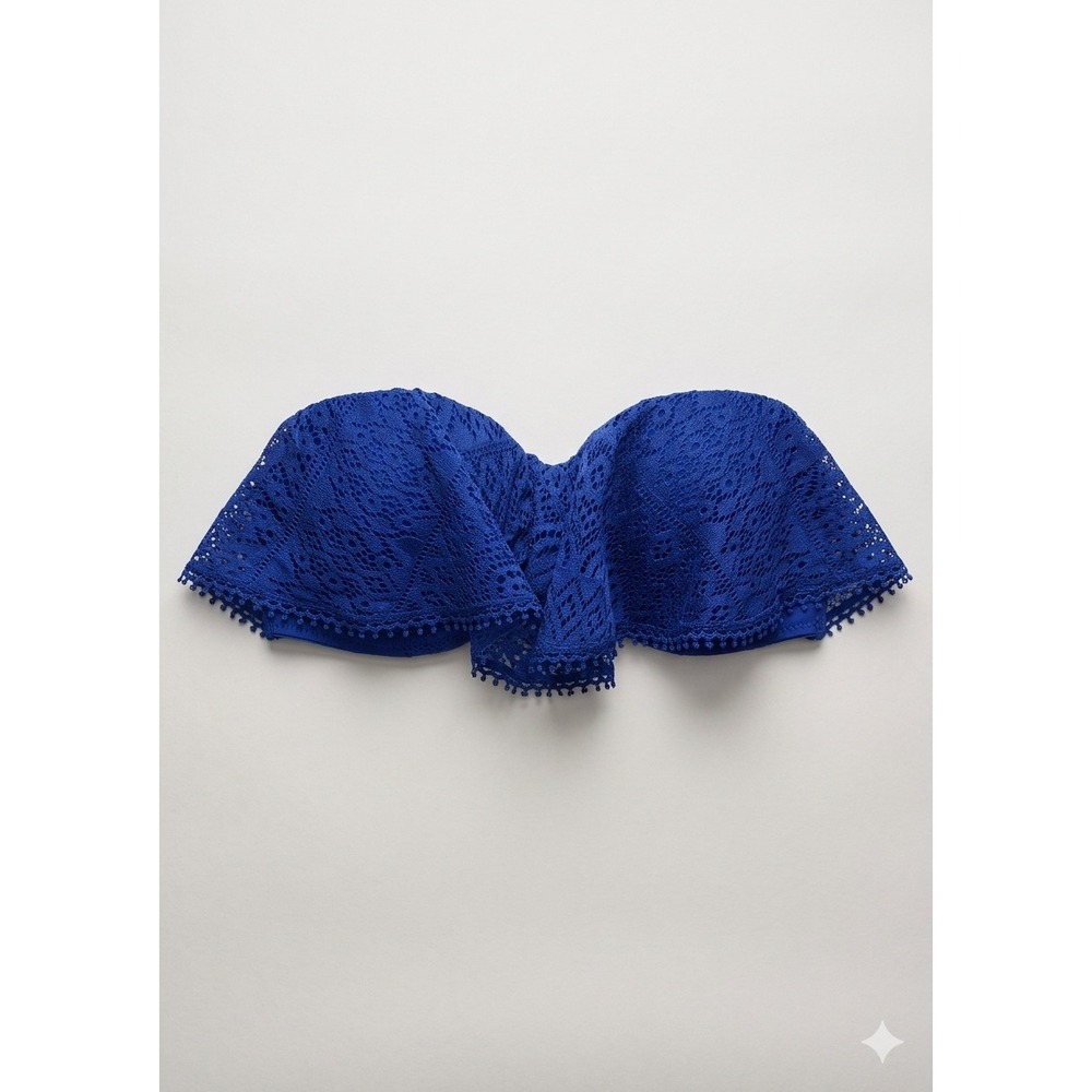 Victorias Secret The Flirt Bandeau Bikini Top Blue Crochet Lace Ruffle 34D‎